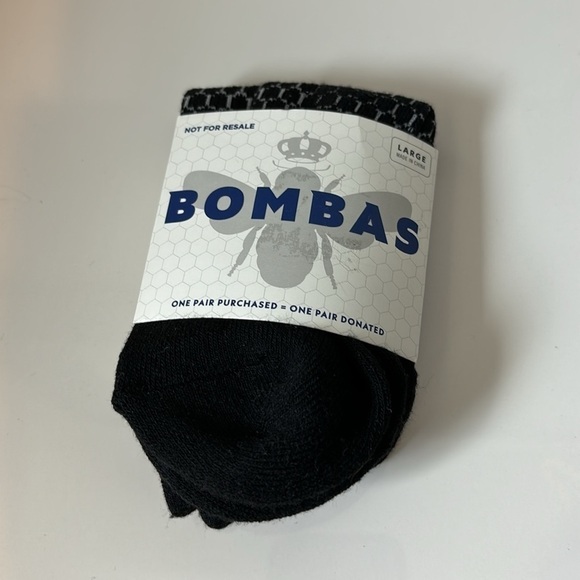 Bombas honeycomb socks in Black - Bundle of 3: 1- Small 1- Medium 1-Large NWT! - Picture 8 of 11